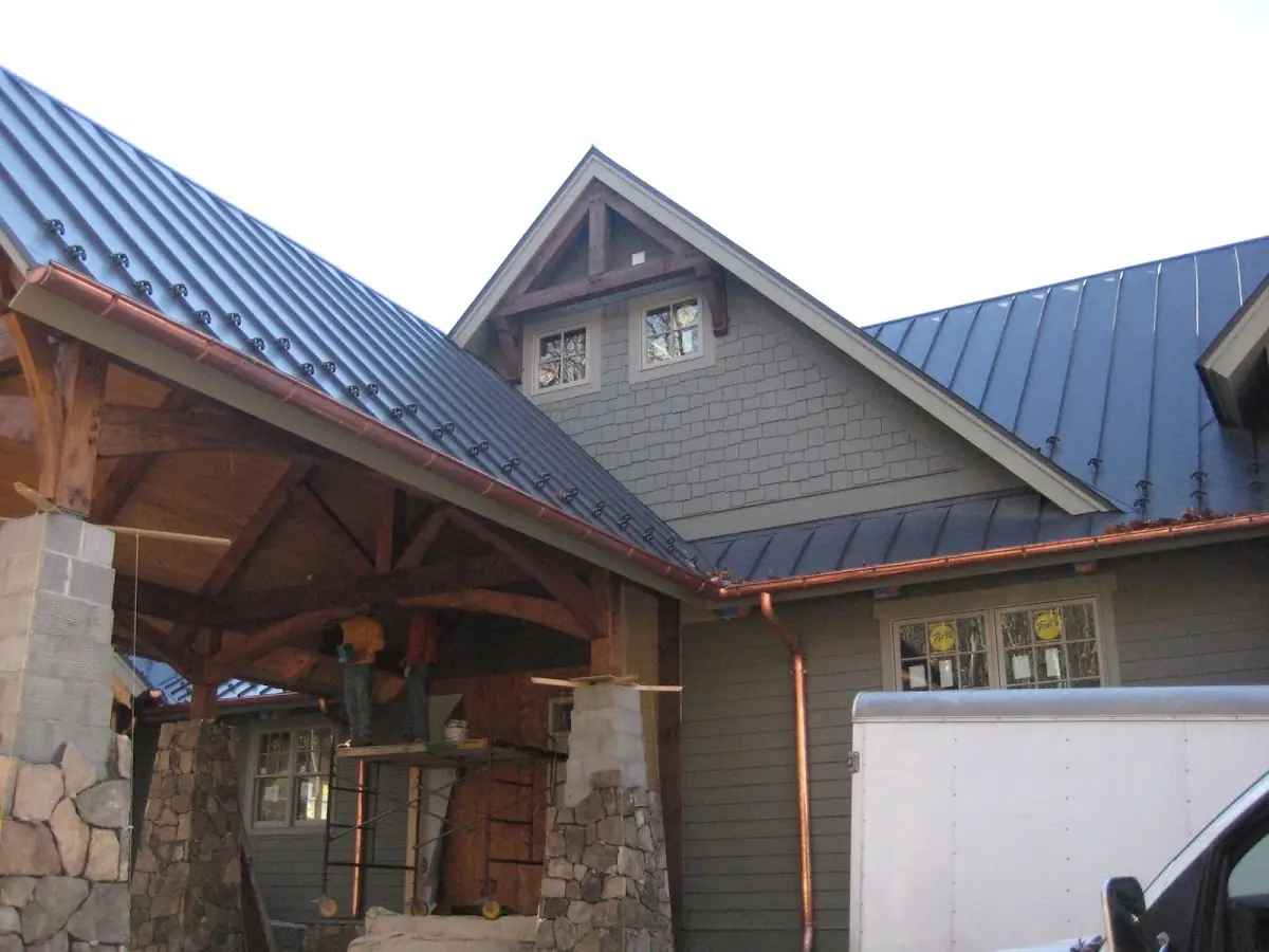 Craftsman Roofing team delivering quality roofing work in Chardon